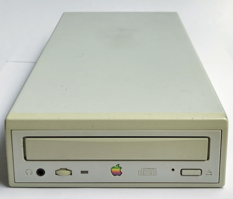 IApple 600e CD-ROM