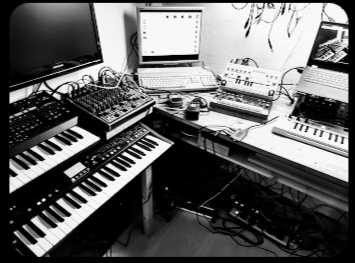 Synthesizer